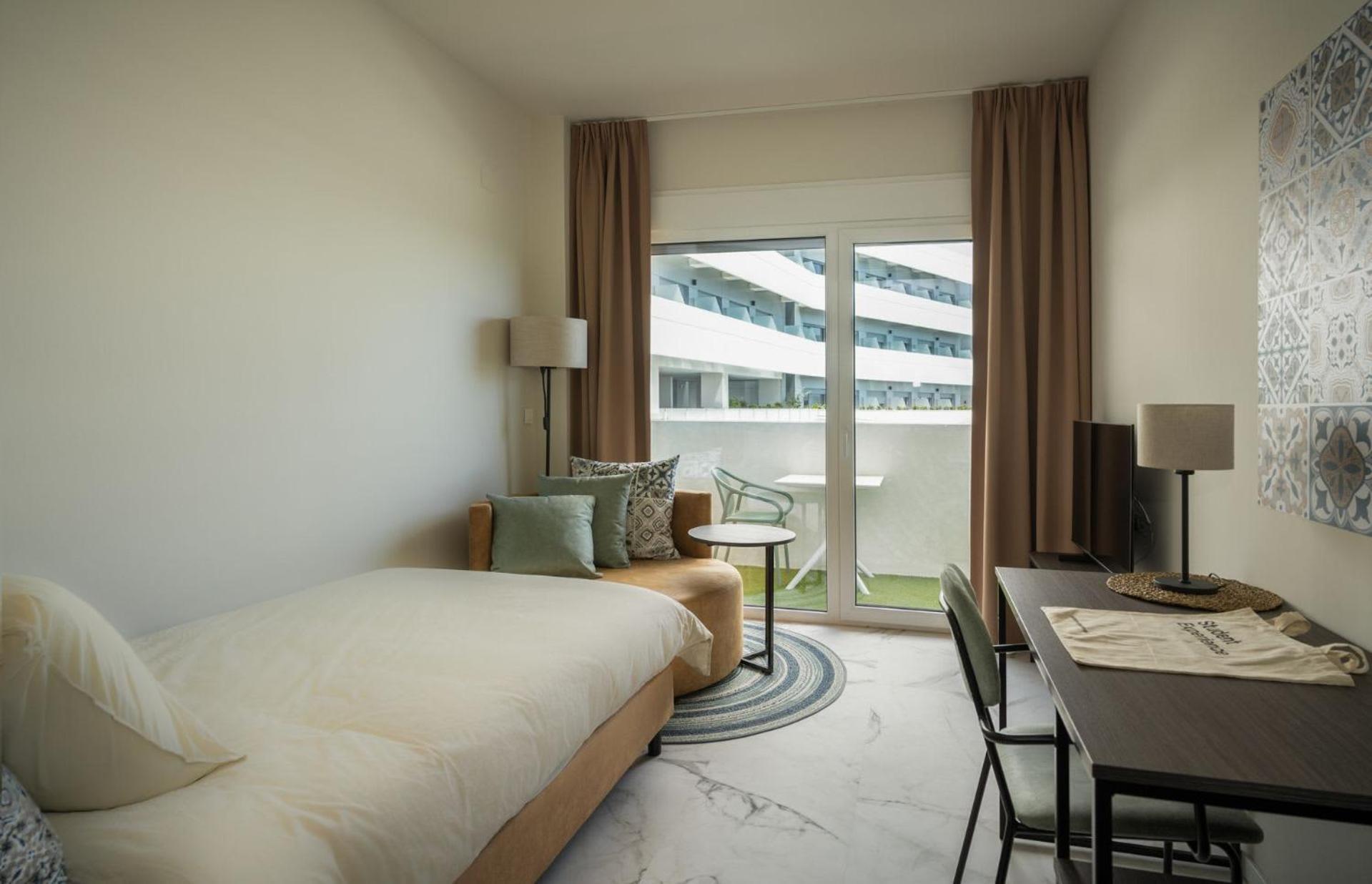 Student Experience Madrid Pozuelo - Luxury Hostel Посуэло-де-Аларкон Экстерьер фото