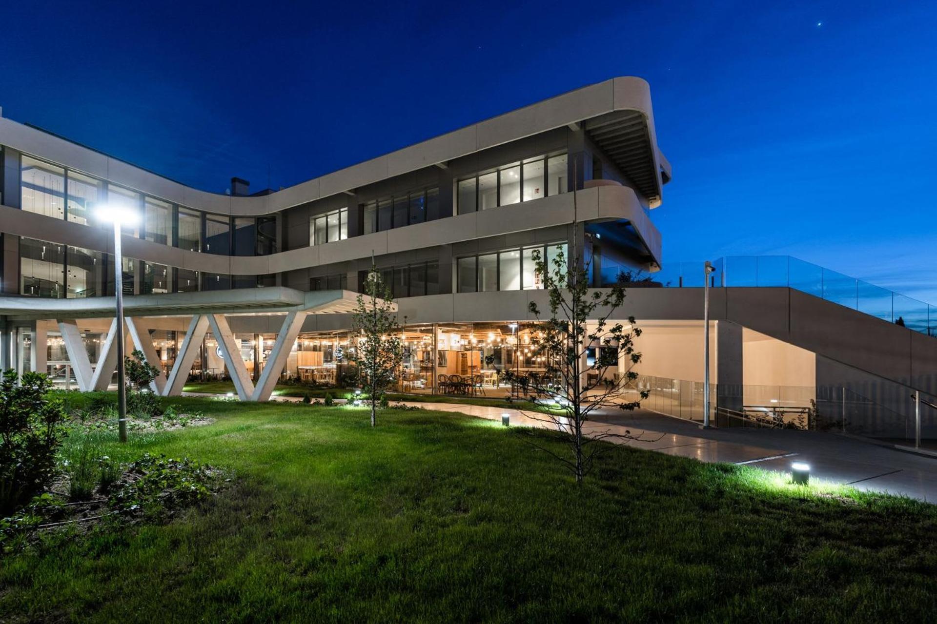 Student Experience Madrid Pozuelo - Luxury Hostel Посуэло-де-Аларкон Экстерьер фото